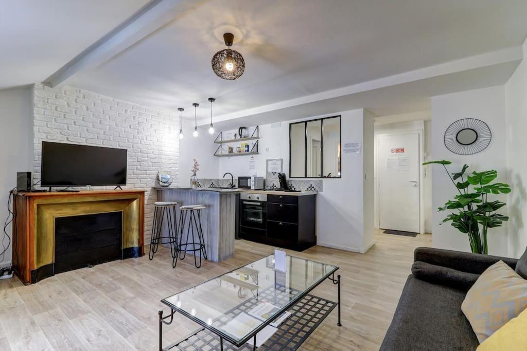 Le Nid Douillet Topdestination-Bourg - Centre Ville - 3 Etoiles Luaran gambar