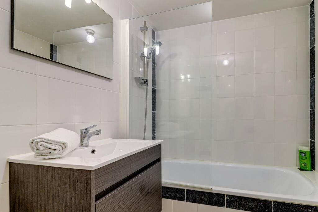 Le Nid Douillet Topdestination-Bourg - Centre Ville - 3 Etoiles Luaran gambar